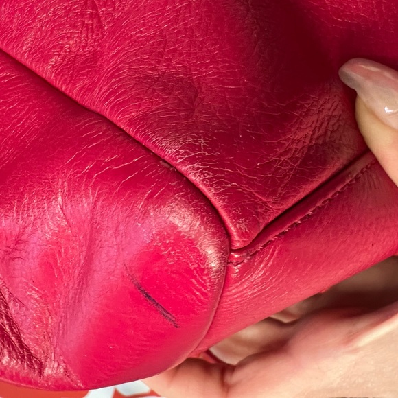 Pre-loved Kate Spade Pink Rectangle Leather Bag with Bow - Picture 8 of 14